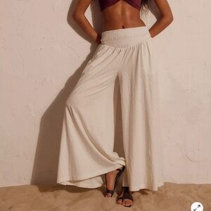 Free people set beige